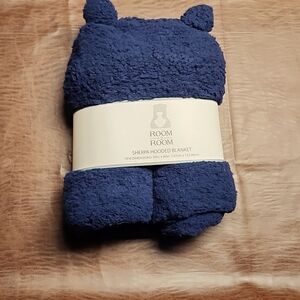 Navy Blue Sherpa Hooded Blanket with Ears NWT